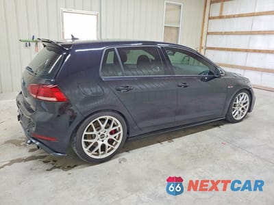 Trzecie zdjęcie samochodu z tyłu: 2020 VOLKSWAGEN GTI S VIN:3VW5T7AU9LM002576 - miniatura