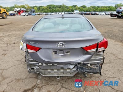 Zdjęcie 6 z 13 samochodu: 2011 HYUNDAI ELANTRA GLS VIN:5NPDH4AE8BH056771 - miniatura