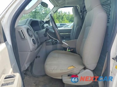 Zdjęcie 7 z 12 samochodu: 2012 FORD ECONOLINE E250 VAN VIN:1FTNE2EW4CDA35119 - miniatura