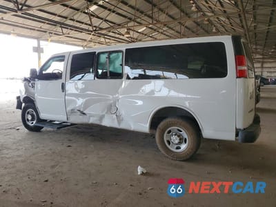 Drugie zdjęcie samochodu z przodu: 2022 CHEVROLET EXPRESS G3500 LS VIN:1GAZGNF70N1148888 - miniatura