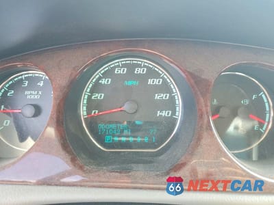 Zdjęcie 9 z 12 samochodu: 2010 BUICK LUCERNE CXL VIN:1G4HC5EM7AU122752 - miniatura