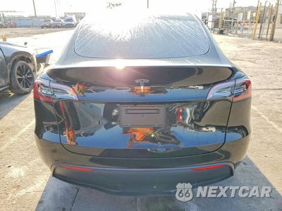 Zdjęcie 6 z 12 samochodu: 2024 TESLA MODEL Y VIN:7SAYGDED2RF020317 - miniatura