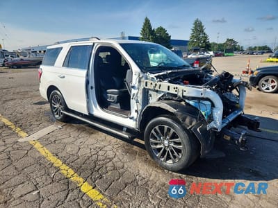 Czwarte zdjęcie samochodu z boku: 2021 FORD EXPEDITION LIMITED VIN:1FMJU2AT3MEA57813 - miniatura