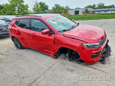 Czwarte zdjęcie samochodu z boku: 2022 JEEP COMPASS LIMITED VIN:3C4NJDCB0NT198757 - miniatura