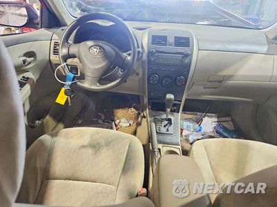 Zdjęcie 8 z 12 samochodu: 2009 TOYOTA COROLLA VIN:JTDBL40E699078214 - miniatura