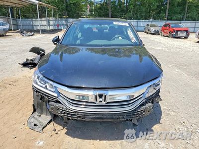 Piąte zdjęcie samochodu w środku: 2017 HONDA ACCORD SPORT SPECIAL EDITION VIN:1HGCR2F10HA021677 - miniatura