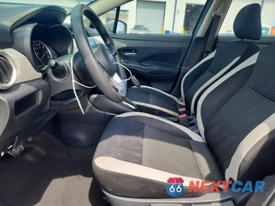 Zdjęcie 7 z 12 samochodu: 2021 NISSAN VERSA SV VIN:3N1CN8EV8ML808271 - miniatura