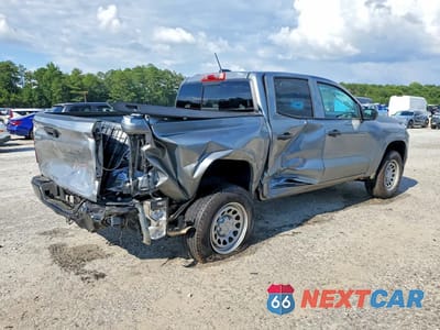 Trzecie zdjęcie samochodu z tyłu: 2026 CHEVROLET COLORADO VIN:1GCPSBEK1T1175242 - miniatura