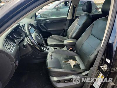 Zdjęcie 7 z 14 samochodu: 2018 VOLKSWAGEN TIGUAN SE VIN:3VV3B7AX4JM207244 - miniatura