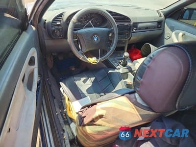 Zdjęcie 8 z 12 samochodu: 1998 BMW 323 IC VIN:WBABJ7329WEA15202 - miniatura