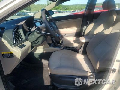 Zdjęcie 7 z 12 samochodu: 2018 HYUNDAI ELANTRA SEL VIN:KMHD84LF8JU573459 - miniatura