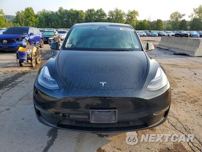 Piąte zdjęcie samochodu w środku: 2023 TESLA MODEL Y VIN:7SAYGAEE5PF965038 - miniatura