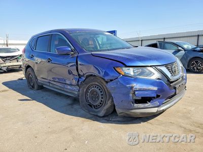 Czwarte zdjęcie samochodu z boku: 2018 NISSAN ROGUE S VIN:5N1AT2MTXJC717738 - miniatura