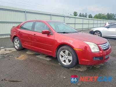 Czwarte zdjęcie samochodu z boku: 2008 FORD FUSION SE VIN:3FAHP07ZX8R129173 - miniatura