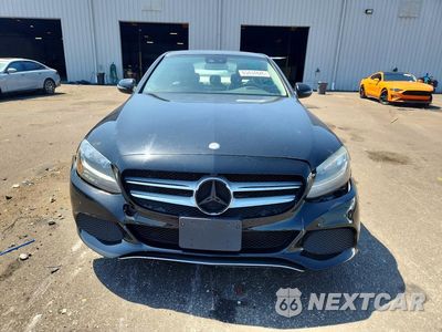 Piąte zdjęcie samochodu w środku: 2016 MERCEDES-BENZ C 300 4MATIC VIN:55SWF4KB4GU123020 - miniatura