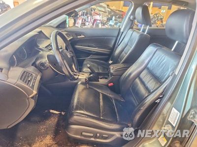 Zdjęcie 7 z 12 samochodu: 2009 HONDA ACCORD EXL VIN:1HGCP26879A104320 - miniatura