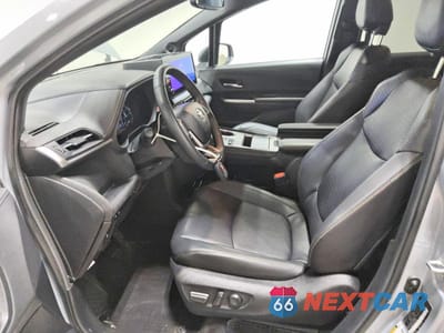 Zdjęcie 7 z 13 samochodu: 2025 TOYOTA SIENNA WOODLAND EDITION VIN:5TDCSKFC9SS176307 - miniatura