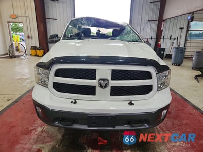 Piąte zdjęcie samochodu w środku: 2013 RAM 1500 SLT VIN:1C6RR7LT0DS580878 - miniatura
