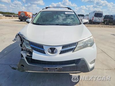 Piąte zdjęcie samochodu w środku: 2013 TOYOTA RAV4 XLE VIN:JTMWFREV9D5000623 - miniatura