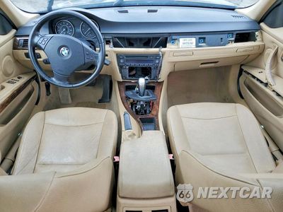 Zdjęcie 8 z 13 samochodu: 2011 BMW 328 I VIN:WBAPH7G58BNM57756 - miniatura