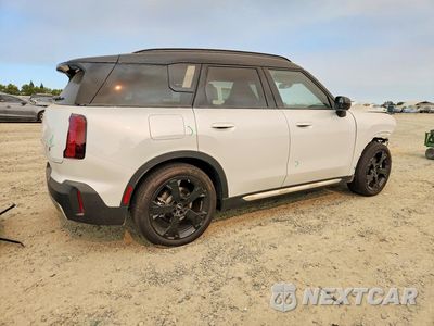 Trzecie zdjęcie samochodu z tyłu: 2025 MINI COUNTRYMAN S ALL4 VIN:WMZ23GA01S7T58516 - miniatura