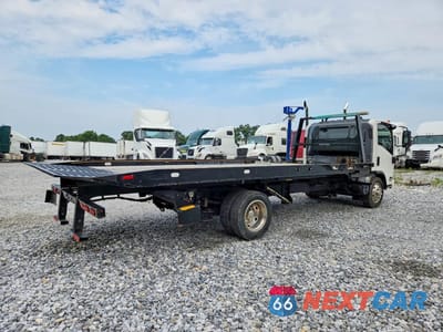 Trzecie zdjęcie samochodu z tyłu: 2021 ISUZU NRR VIN:JALE5W167M7301275 - miniatura