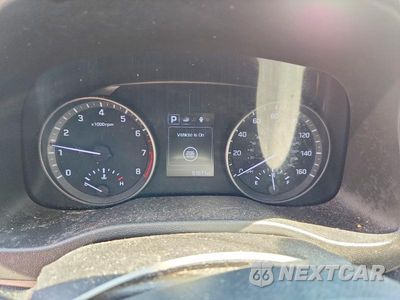 Zdjęcie 9 z 12 samochodu: 2018 HYUNDAI ELANTRA VALUE EDITION VIN:5NPD84LF1JH254919 - miniatura