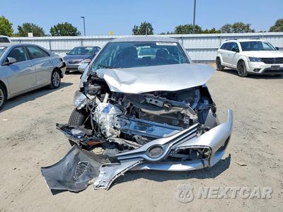 Piąte zdjęcie samochodu w środku: 2015 TOYOTA YARIS 5-DOOR L VIN:VNKKTUD3XFA031763 - miniatura