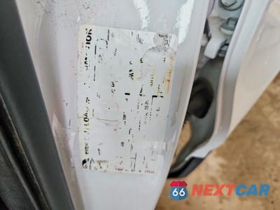 Zdjęcie 13 z 13 samochodu: 2018 FORD ESCAPE SE VIN:1FMCU0GD4JUA58709 - miniatura