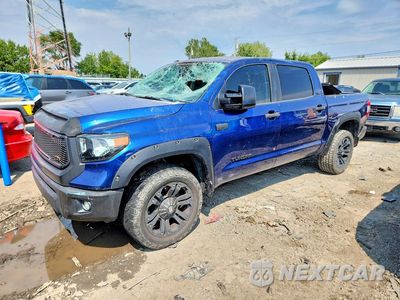 2014 TOYOTA TUNDRA CREWMAX SR5 5TFDW5F19EX344700 - główne zdjęcie licytacji z USA - miniatura