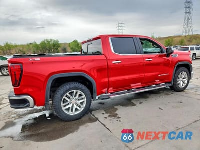 Trzecie zdjęcie samochodu z tyłu: 2020 GMC SIERRA K1500 SLT VIN:3GTU9DED7LG255349 - miniatura