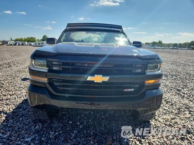 Piąte zdjęcie samochodu w środku: 2016 CHEVROLET SILVERADO K1500 LT VIN:1GCVKREC8GZ230544 - miniatura
