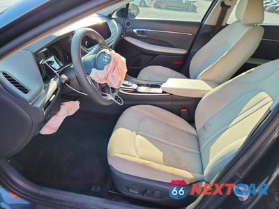 Zdjęcie 7 z 12 samochodu: 2023 HYUNDAI SONATA SEL VIN:KMHL64JA0PA290394 - miniatura