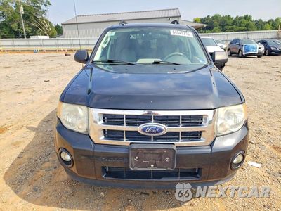 Piąte zdjęcie samochodu w środku: 2011 FORD ESCAPE XLT VIN:1FMCU0D7XBKB32677 - miniatura