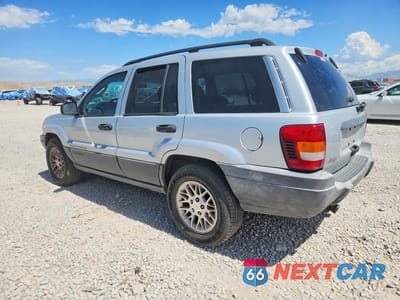 Drugie zdjęcie samochodu z przodu: 2002 JEEP GRAND CHEROKEE LAREDO VIN:1J4GW48S72C249997 - miniatura