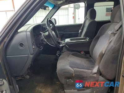 Zdjęcie 7 z 12 samochodu: 2001 CHEVROLET SILVERADO C1500 VIN:2GCEC19V311374481 - miniatura