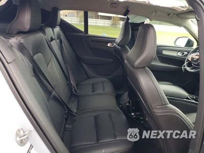 Zdjęcie 11 z 13 samochodu: 2026 VOLVO XC40 PLUS VIN:YV4L12UC7T2788145 - miniatura