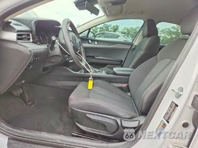 Zdjęcie 7 z 12 samochodu: 2023 KIA K5 LXS VIN:5XXG14J24PG208118 - miniatura