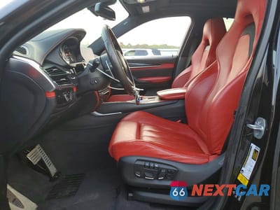 Zdjęcie 7 z 13 samochodu: 2017 BMW X6 M VIN:5YMKW8C30H0U72181 - miniatura