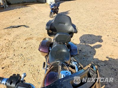 Piąte zdjęcie samochodu w środku: 2014 HARLEY-DAVIDSON FLHXS STREET GLIDE SPECIAL VIN:1HD1KRM11EB668485 - miniatura