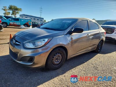2013 HYUNDAI ACCENT GLS KMHCT4AEXDU488793 - główne zdjęcie licytacji z USA - miniatura