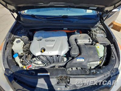 Zdjęcie 11 z 12 samochodu: 2012 HYUNDAI SONATA HYBRID VIN:KMHEC4A46CA042012 - miniatura
