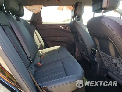 Zdjęcie 11 z 13 samochodu: 2025 AUDI Q4 E-TRON PREMIUM VIN:WA1KUBFZ6SP044202 - miniatura