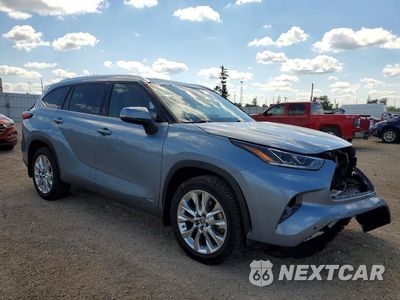 Czwarte zdjęcie samochodu z boku: 2022 TOYOTA HIGHLANDER VIN:5TDXBRCHXNS088946 - miniatura