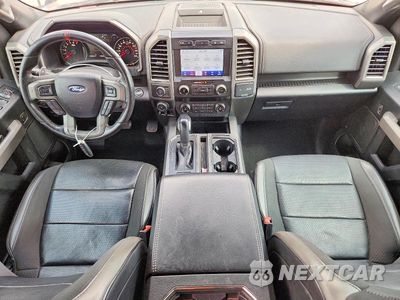 Zdjęcie 8 z 13 samochodu: 2019 FORD F150 RAPTOR VIN:1FTFW1RG9KFC84582 - miniatura