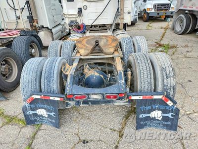 Zdjęcie 13 z 13 samochodu: 2020 VOLVO VNL SEMI TRUCK VIN:4V4NC9EHXLN228504 - miniatura