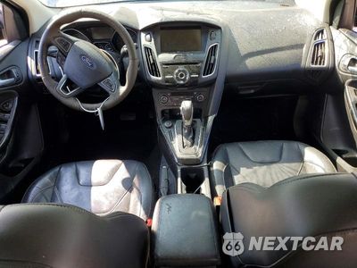 Zdjęcie 8 z 12 samochodu: 2016 FORD FOCUS TITANIUM VIN:1FADP3N21GL336070 - miniatura