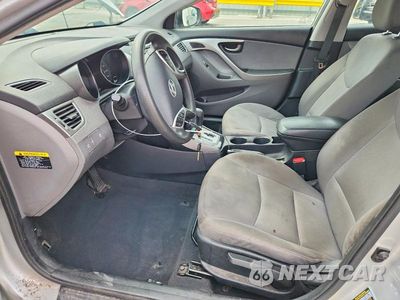 Zdjęcie 7 z 12 samochodu: 2013 HYUNDAI ELANTRA GLS VIN:5NPDH4AE6DH155883 - miniatura