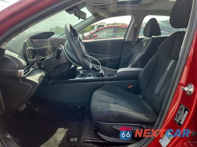 Zdjęcie 7 z 12 samochodu: 2024 HYUNDAI ELANTRA SEL VIN:KMHLS4DG8RU771877 - miniatura