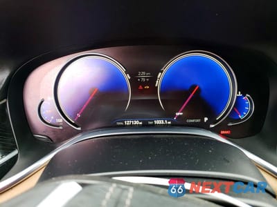Zdjęcie 9 z 13 samochodu: 2016 BMW 750 XI VIN:WBA7F2C54GG415837 - miniatura